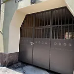 Newly Renovated Studio Apartment